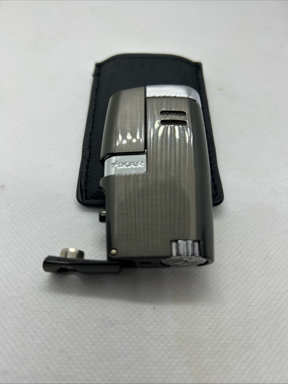 Xikar Gunmetal Cigar lighter dual flame torch refillable butane, Punch , pouch